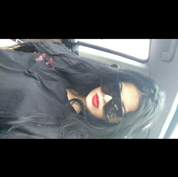 Meet your Posher, Victoria - Picture 1 of 1